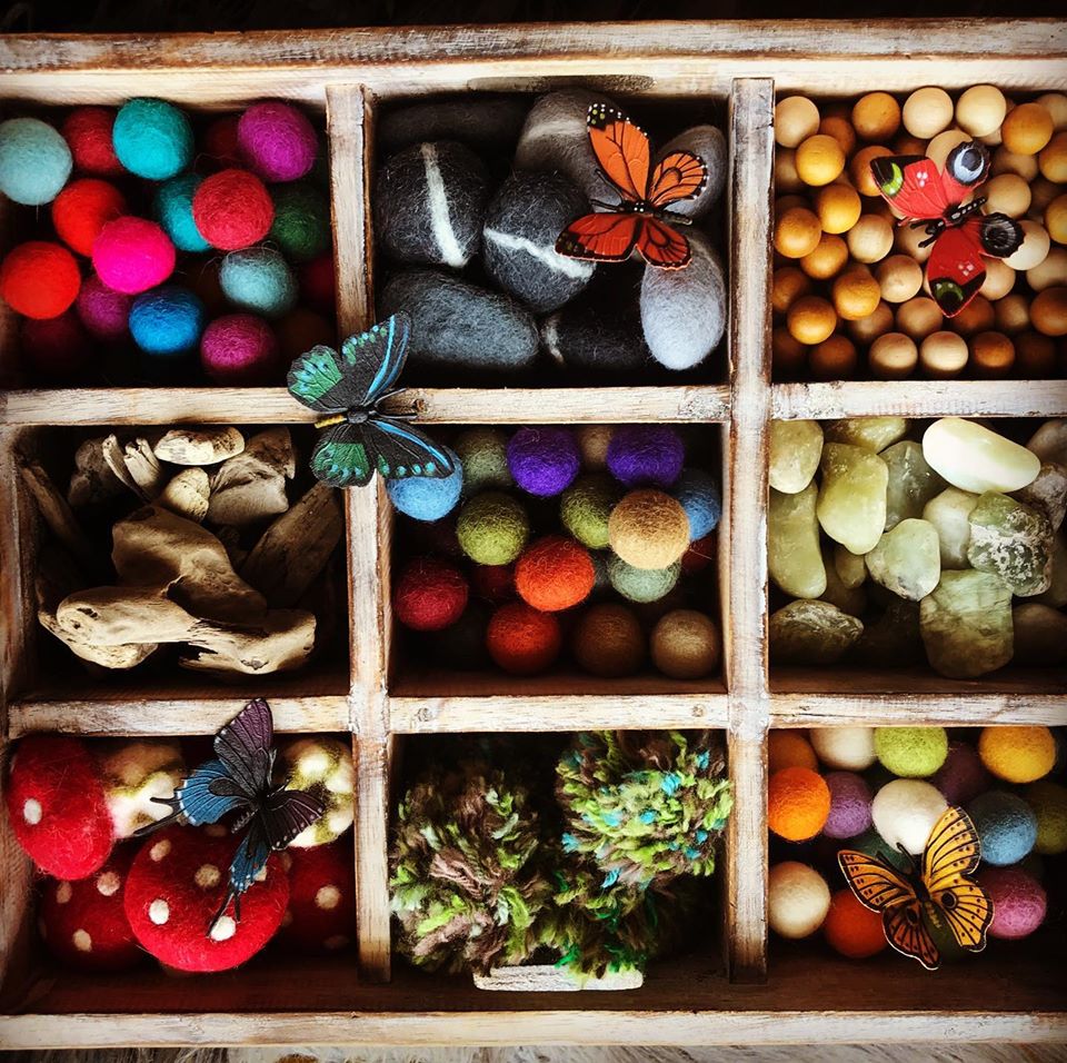 What is loose parts play and children’s development? - Sticks & Stones Education