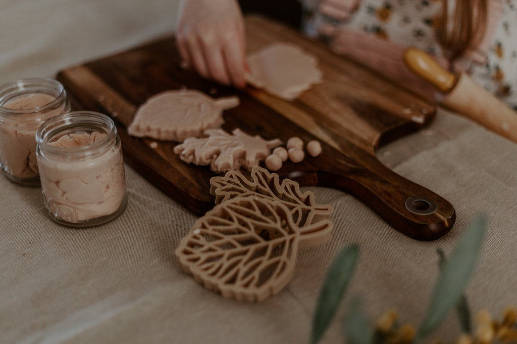 Leaf Eco Cutter Set - Kinfolk Pantry - Sticks & Stones Education