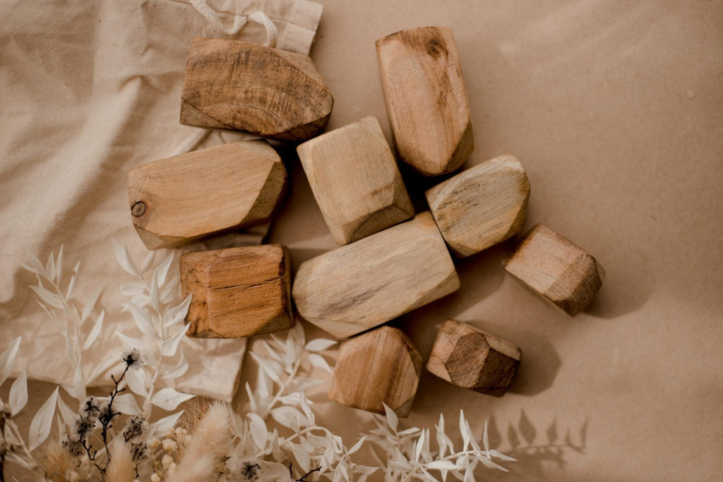 Natural Wooden Gems || Tumi Ishi - QToys - Sticks & Stones Education